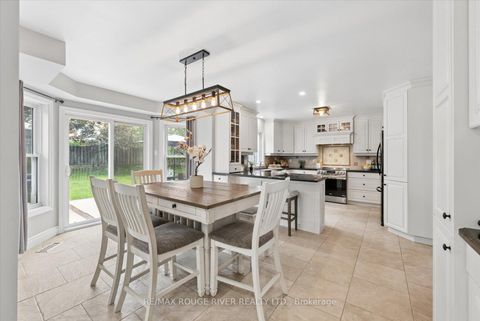 Photo 7 at 6 Snowden Court, Newcastle, Clarington
