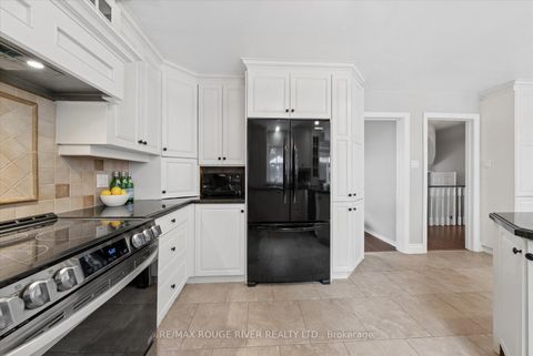 Photo 10 at 6 Snowden Court, Newcastle, Clarington