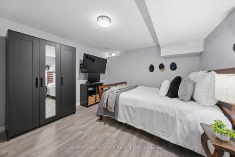 Photo 31 at 6 Snowden Court, Newcastle, Clarington