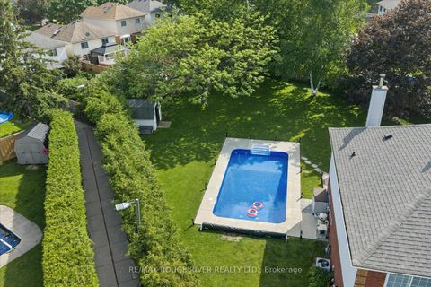 Photo 42 at 6 Snowden Court, Newcastle, Clarington
