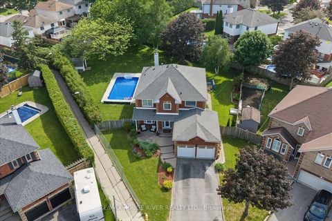 Photo 46 at 6 Snowden Court, Newcastle, Clarington
