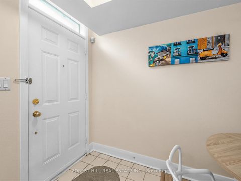 Photo 1 at 124 - 415 Jarvis Street, South St. James Town, Toronto