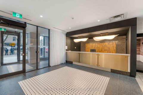Photo 1 at 611 - 5 Lakeview Avenue, Bellwoods, Toronto
