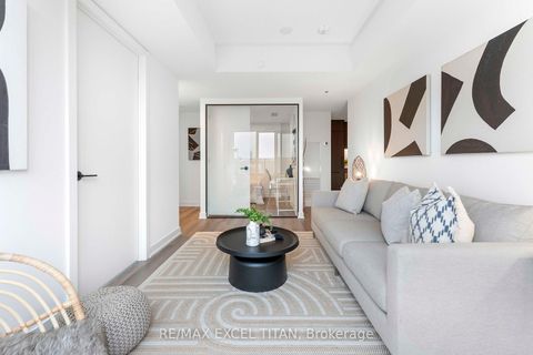 Photo 13 at 611 - 5 Lakeview Avenue, Bellwoods, Toronto