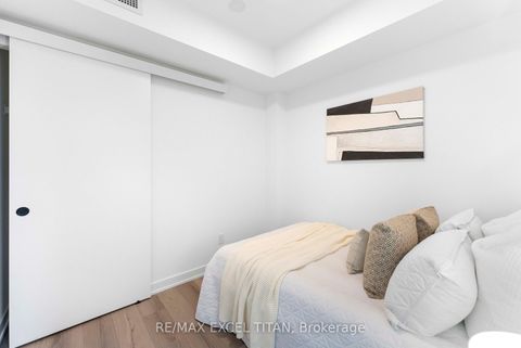 Photo 15 at 611 - 5 Lakeview Avenue, Bellwoods, Toronto
