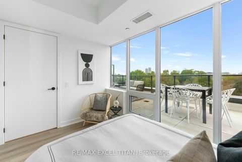 Photo 20 at 611 - 5 Lakeview Avenue, Bellwoods, Toronto
