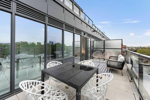 Photo 25 at 611 - 5 Lakeview Avenue, Bellwoods, Toronto