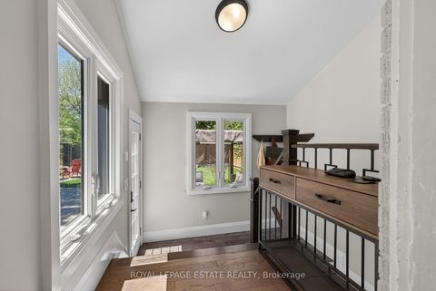 Photo 30 at 148 Scarboro Crescent, Cliffcrest, Toronto