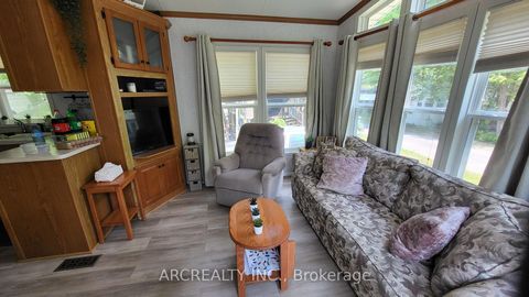 Photo 7 at 10 Chickadee Court, Pefferlaw, Georgina