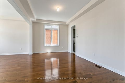 Photo 3 at 55 Gerden Drive, Rural Richmond Hill, Richmond Hill