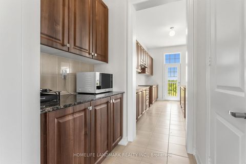 Photo 15 at 55 Gerden Drive, Rural Richmond Hill, Richmond Hill
