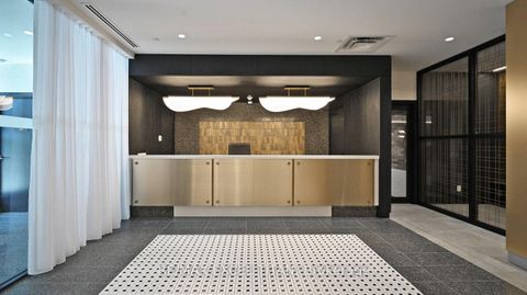 Photo 2 at 416 - 5 Lakeview Avenue, Bellwoods, Toronto