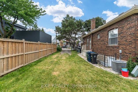 Photo 14 at 5 Laxis Avenue, Mount Dennis, Toronto