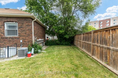 Photo 16 at 5 Laxis Avenue, Mount Dennis, Toronto