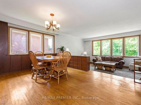 Photo 4 at 41 Florida Crescent, Humbermede, Toronto