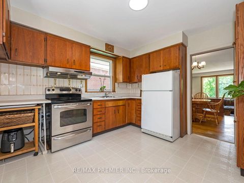 Photo 10 at 41 Florida Crescent, Humbermede, Toronto