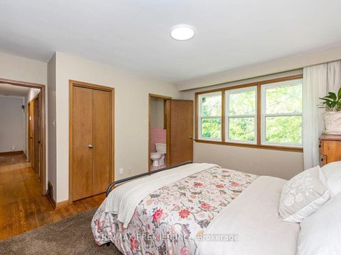 Photo 13 at 41 Florida Crescent, Humbermede, Toronto