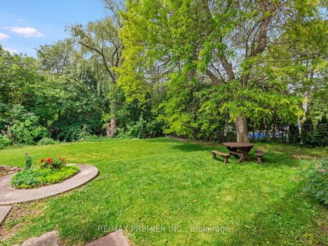 Photo 32 at 41 Florida Crescent, Humbermede, Toronto