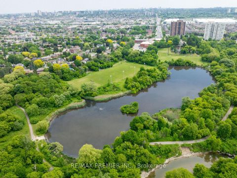 Photo 41 at 41 Florida Crescent, Humbermede, Toronto