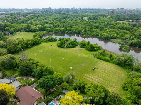 Photo 43 at 41 Florida Crescent, Humbermede, Toronto