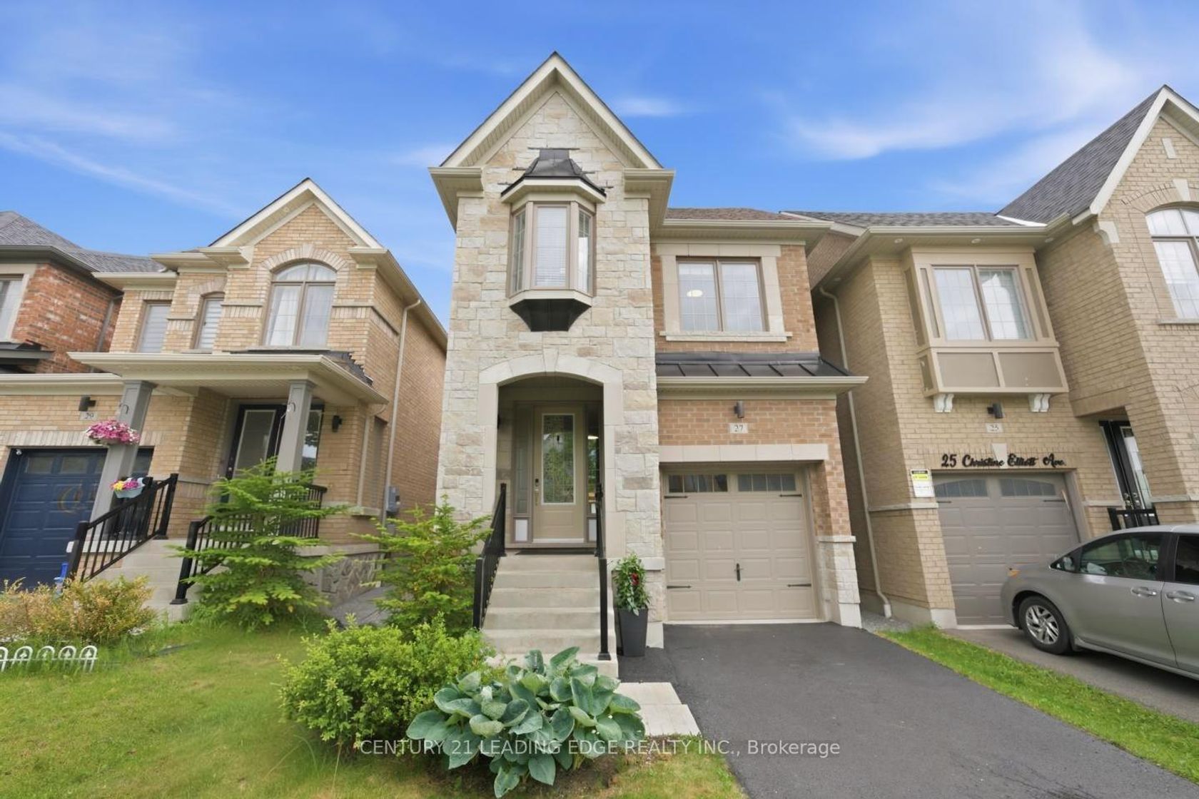 27 Christine Elliott Avenue, Rural Whitby, Whitby 