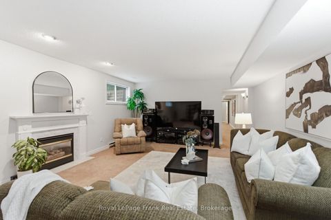 Photo 31 at 8 Buggey Lane, Northeast Ajax, Ajax