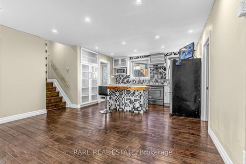 Photo 5 at 69 Fletcherdon Crescent, Black Creek, Toronto