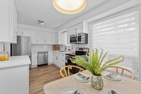 Photo 8 at 3 - 1400 Mary Street N, Samac, Oshawa
