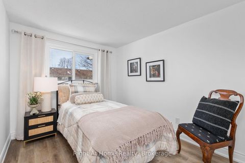 Photo 15 at 3 - 1400 Mary Street N, Samac, Oshawa
