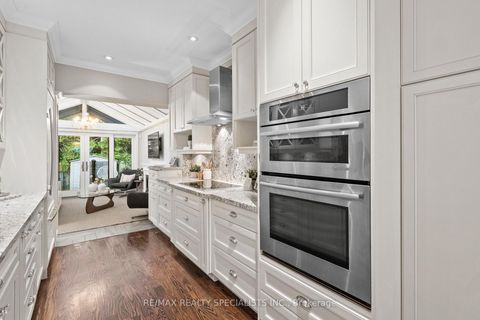 Photo 12 at 49 Wheeler Avenue, The Beaches, Toronto