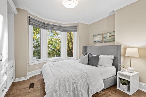 Photo 29 at 49 Wheeler Avenue, The Beaches, Toronto