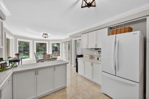 Photo 9 at 274 Kirby Crescent, Glenway Estates, Newmarket