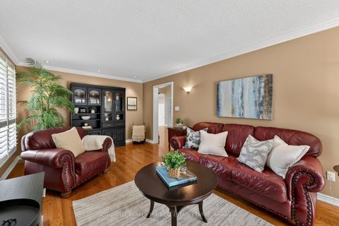 Photo 17 at 274 Kirby Crescent, Glenway Estates, Newmarket