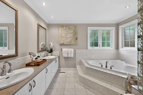 Photo 21 at 274 Kirby Crescent, Glenway Estates, Newmarket