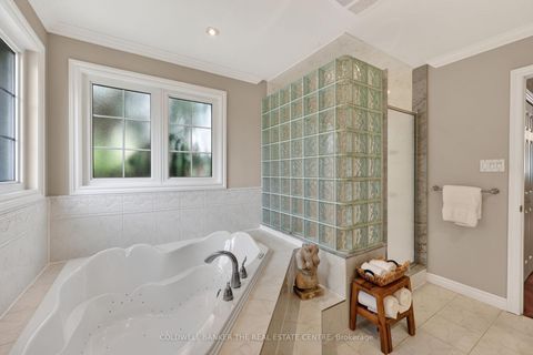Photo 22 at 274 Kirby Crescent, Glenway Estates, Newmarket