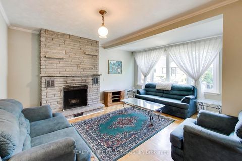 Photo 5 at 55 Frater Avenue, East York, Toronto