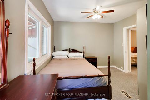 Photo 14 at 55 Frater Avenue, East York, Toronto