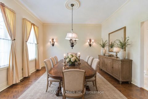 Photo 3 at 25 Highgrove Crescent, Mill Pond, Richmond Hill