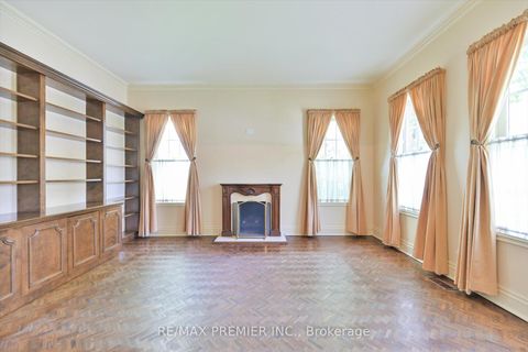 Photo 6 at 25 Highgrove Crescent, Mill Pond, Richmond Hill