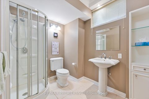 Photo 30 at 25 Highgrove Crescent, Mill Pond, Richmond Hill