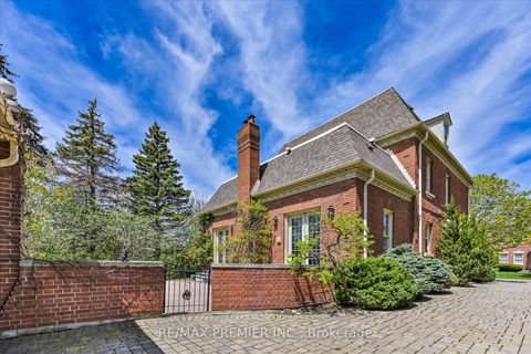 Photo 35 at 25 Highgrove Crescent, Mill Pond, Richmond Hill