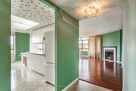 Photo 5 at 509 - 245 The Donway W, Don Mills, Toronto