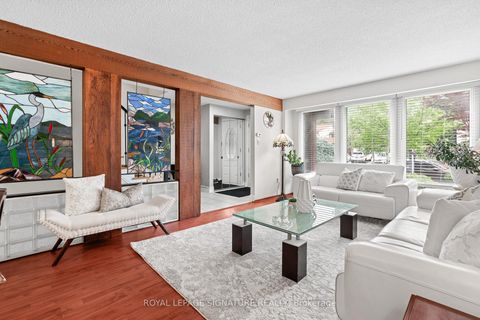 Photo 2 at 20 Melva Crescent, Agincourt North, Toronto