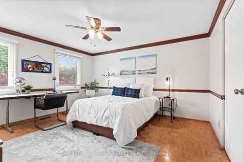 Photo 13 at 20 Melva Crescent, Agincourt North, Toronto