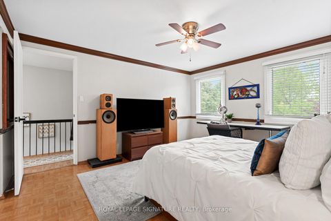 Photo 14 at 20 Melva Crescent, Agincourt North, Toronto