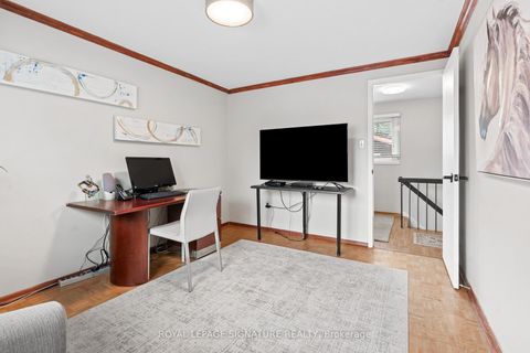 Photo 18 at 20 Melva Crescent, Agincourt North, Toronto