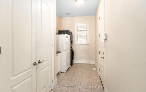 Photo 23 at 86 Torgan Trail, Kleinburg, Vaughan