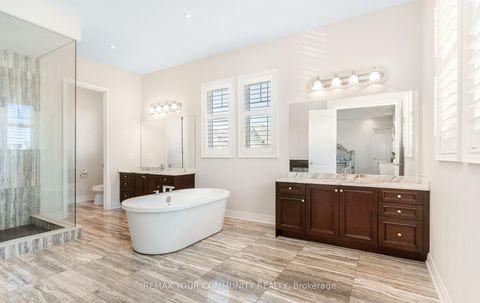 Photo 28 at 86 Torgan Trail, Kleinburg, Vaughan