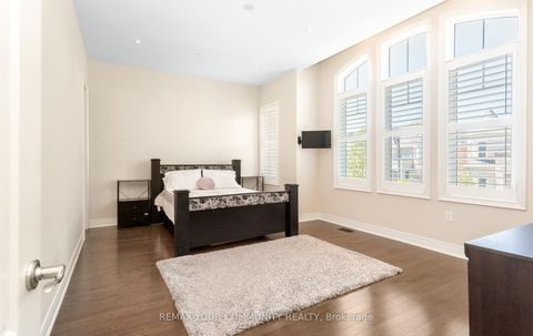 Photo 31 at 86 Torgan Trail, Kleinburg, Vaughan