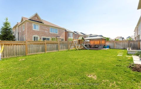 Photo 45 at 86 Torgan Trail, Kleinburg, Vaughan